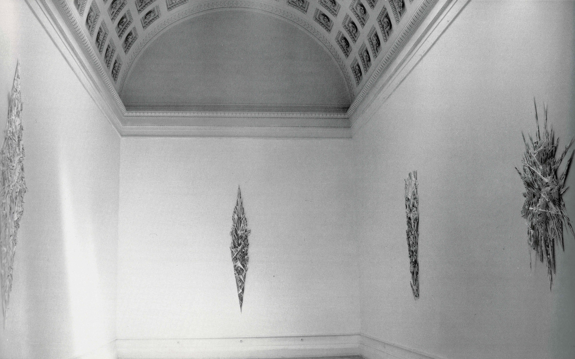 Attrappen / Academy of Fine Arts / Vienna / Temple of Theseus/ Vienna 1989, Ausstellungsansicht